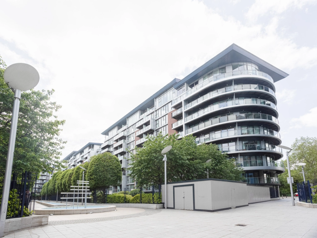 1 bedroom apartments/flats for sale in Queenstown Road, Nine Elms - SW11 view 11