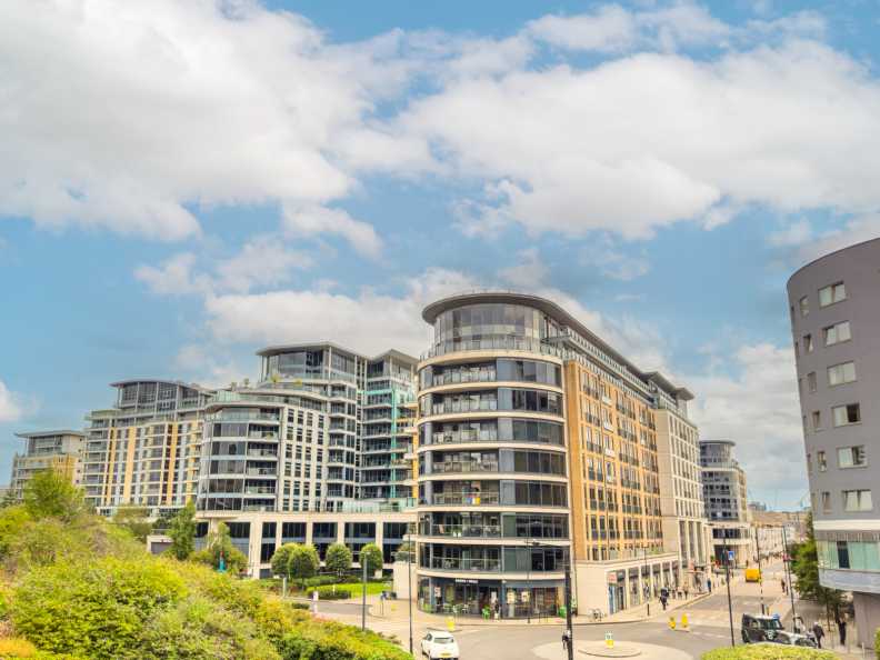 2 bedrooms apartments/flats to sale in The Boulevard, Imperial Wharf-image 1