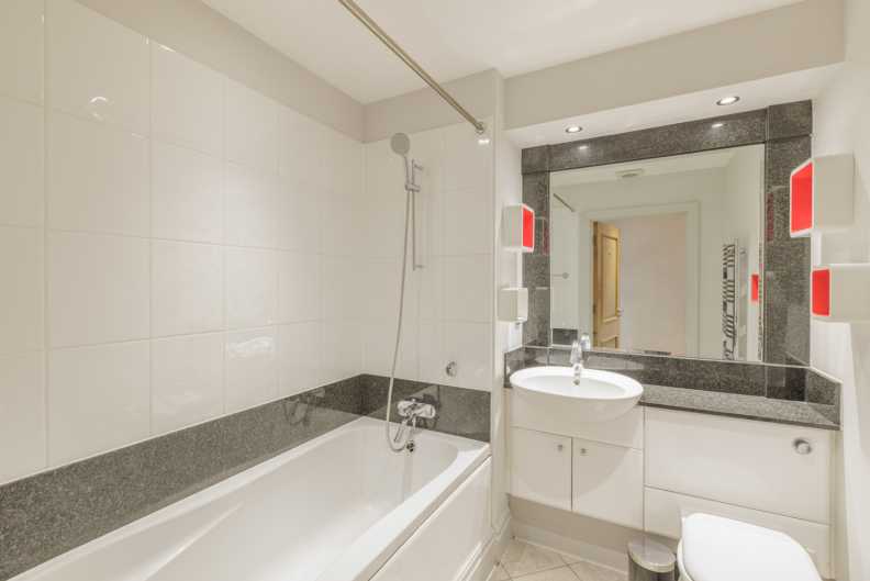 2 bedrooms apartments/flats to sale in The Boulevard, Imperial Wharf-image 6