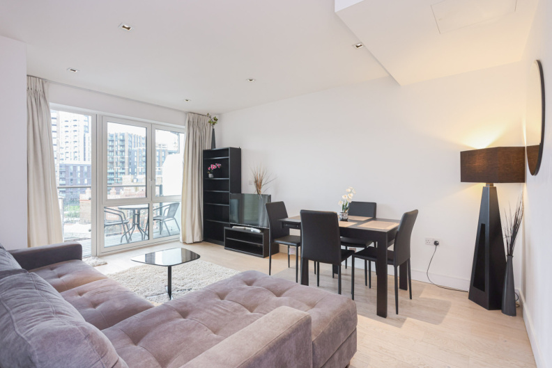 2 bedrooms apartments/flats to sale in Kew Bridge Road, Brentford-image 11