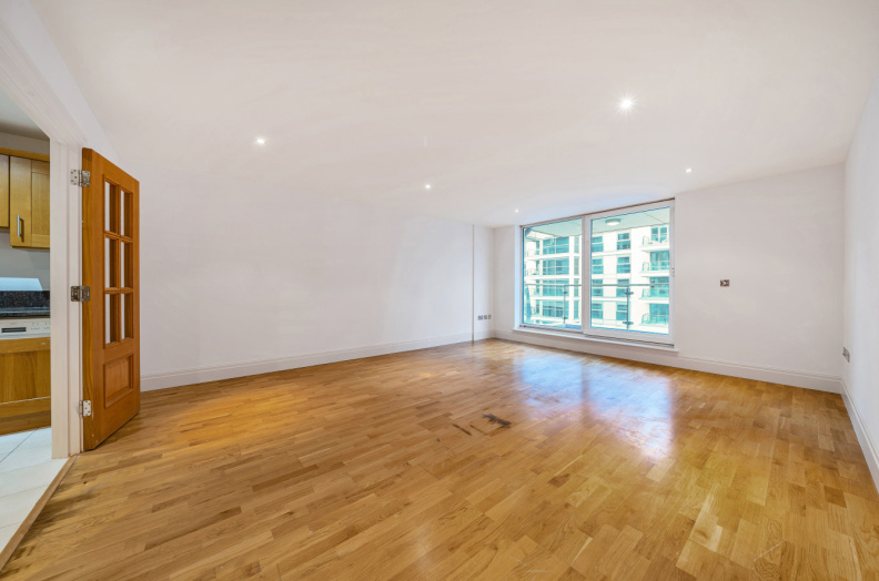 2 bedrooms apartments/flats to sale in The Boulevard, Imperial Wharf-image 13