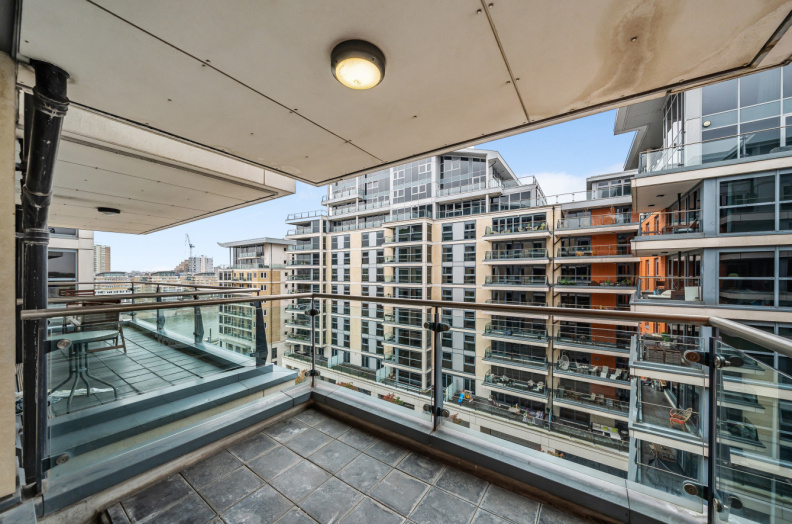 2 bedrooms apartments/flats to sale in The Boulevard, Imperial Wharf-image 8