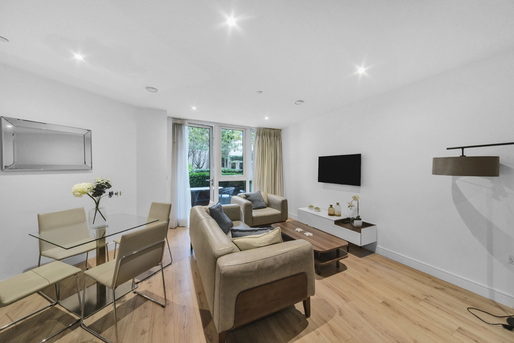 2 bedrooms apartments/flats for sale in Beadon Road, Hammersmith - W6 view 9