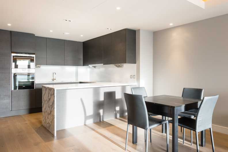 2 bedrooms apartments/flats to sale in Parr's Way, Fulham Reach-image 4