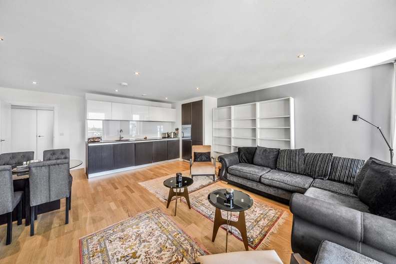 2 bedrooms apartments/flats to sale in Pump House Crescent, Brentford-image 10