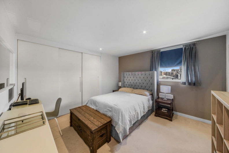 2 bedrooms apartments/flats to sale in Pump House Crescent, Brentford-image 4