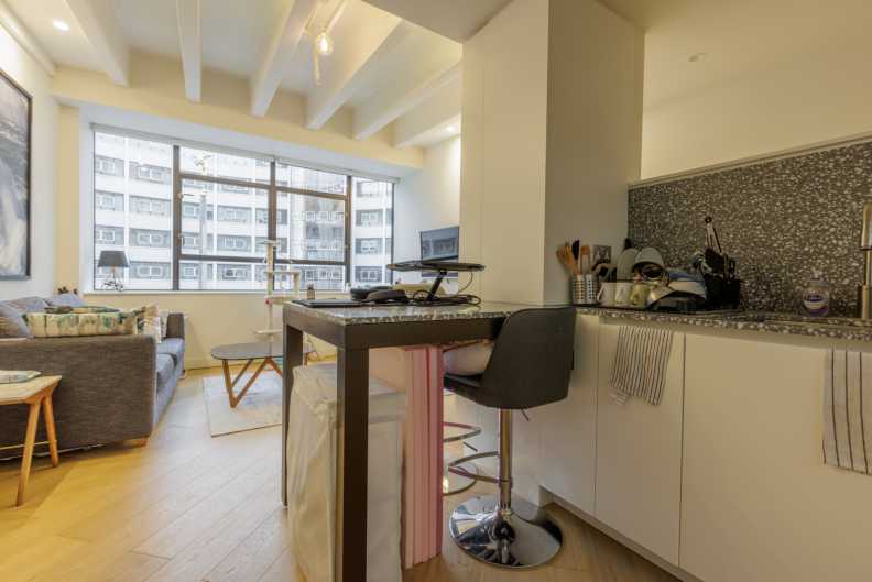 1 bedroom apartments/flats to sale in Television Centre, 101 Wood Lane, White City-image 6