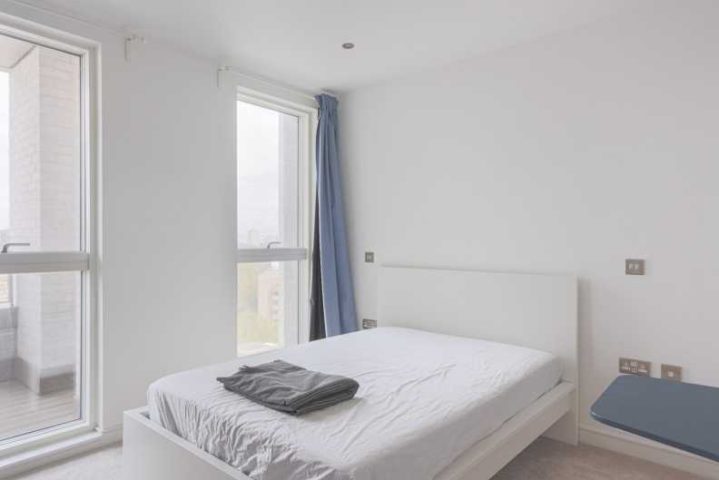 2 bedrooms apartments/flats to sale in Grant Road, Battersea-image 19