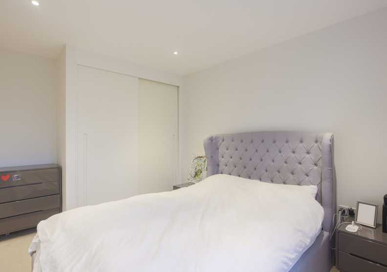 2 bedrooms apartments/flats to sale in Heritage Place, Brentford-image 17