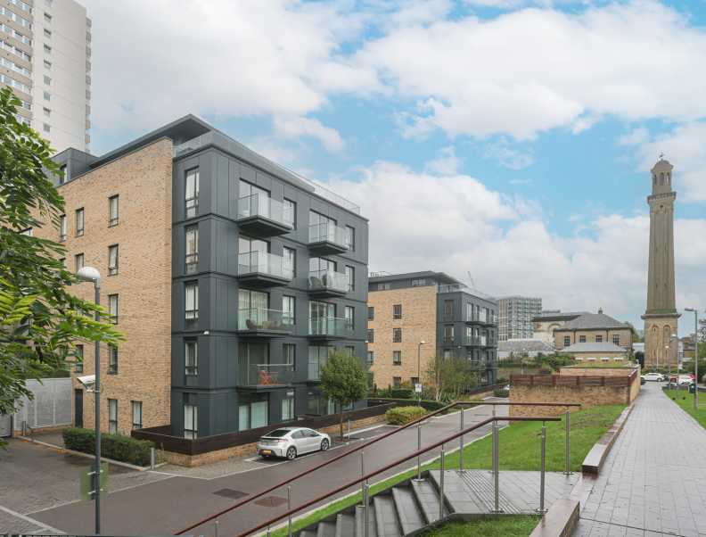 2 bedrooms apartments/flats to sale in Heritage Place, Brentford-image 1