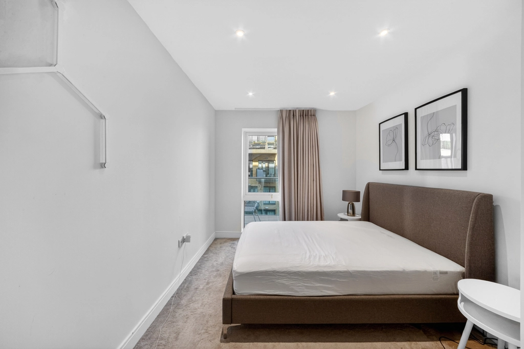 2 bedrooms apartments/flats for sale in Tierney Lane, Hammersmith - W6 view 5