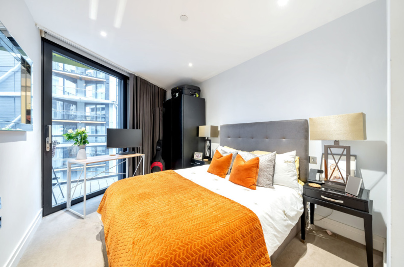 2 bedrooms apartments/flats to sale in Riverlight Quay, Nine Elms-image 4
