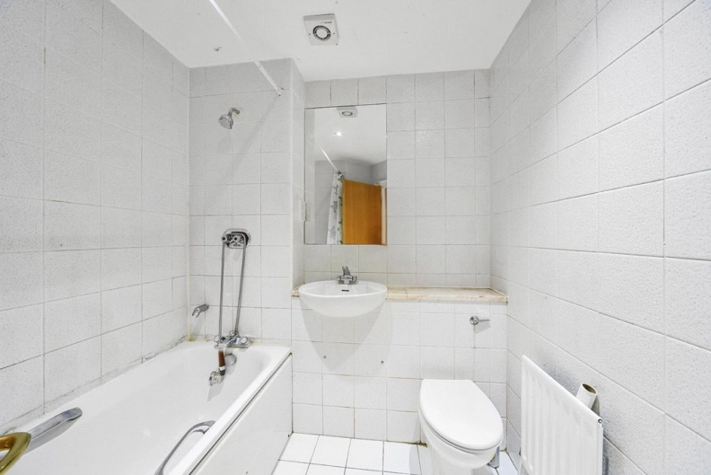 1 bedroom apartments/flats to sale in Manbre Road, Hammersmith-image 6