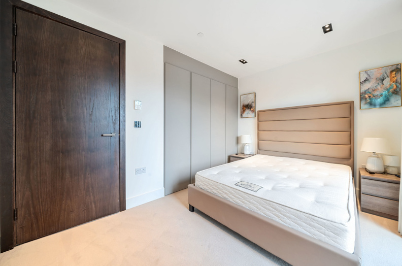 1 bedroom apartments/flats for sale in Exchange Gardens, Vauxhall - SW8 view 13