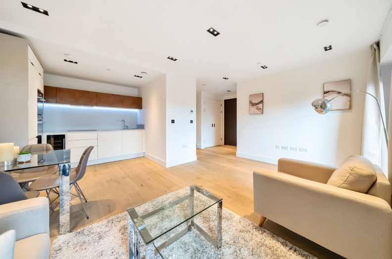 1 bedroom apartments/flats for sale in Exchange Gardens, Vauxhall - SW8 view 7