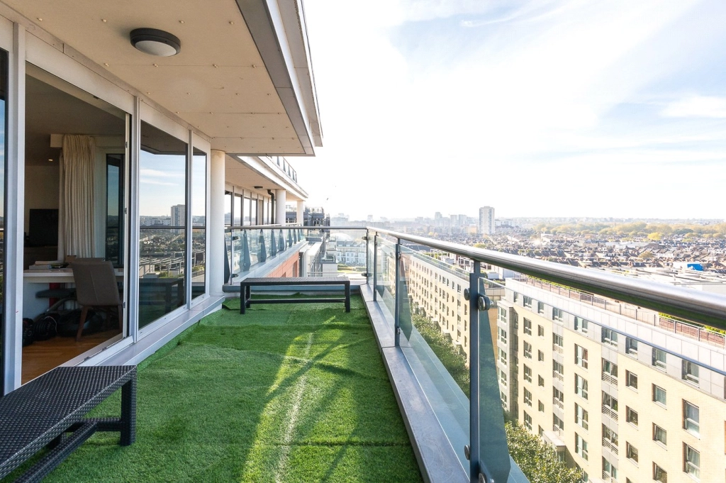 3 bedrooms apartments/flats for sale in The Boulevard, Fulham - SW6 view 20