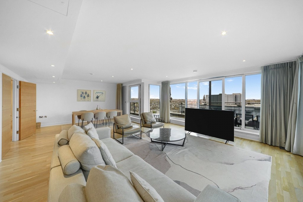 3 bedrooms apartments/flats for sale in The Boulevard, Fulham - SW6 view 2