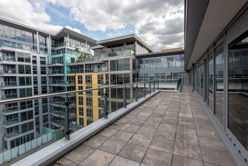 3 bedrooms apartments/flats to sale in Townmead Road, Fulham-image 13