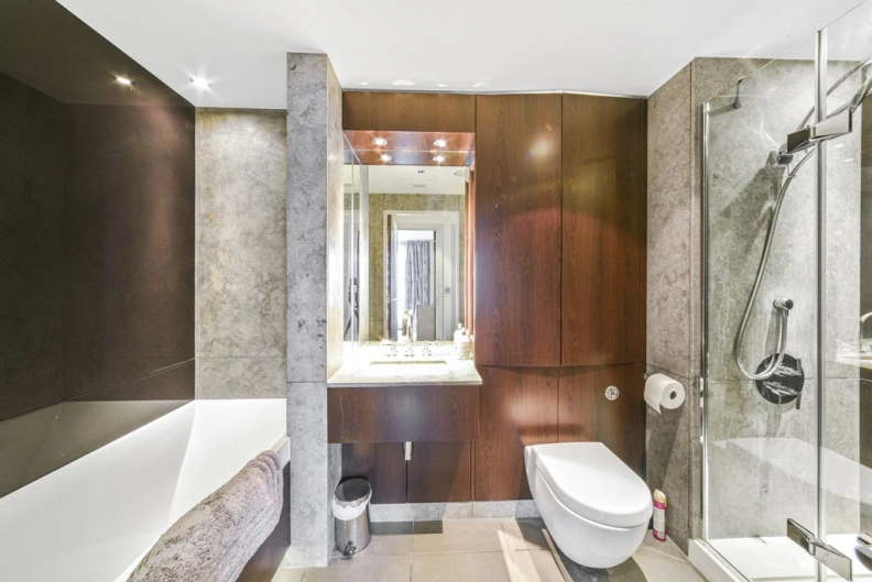 3 bedrooms apartments/flats to sale in Townmead Road, Fulham-image 15