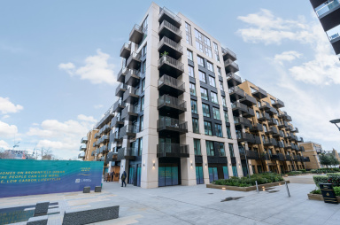 Parrs Way, Hammersmith - W6 view 1