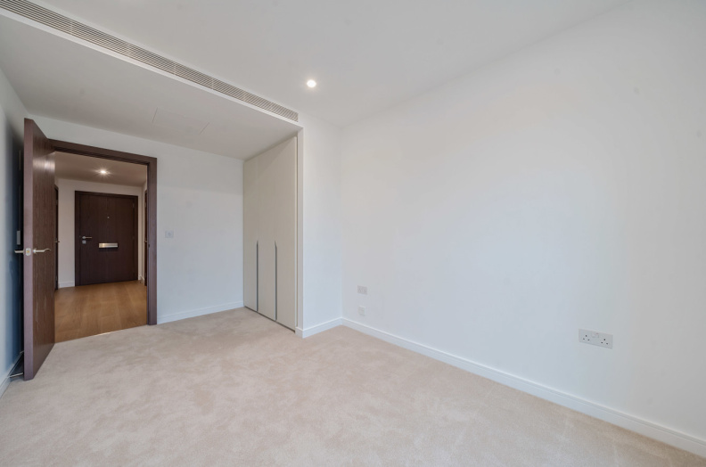 2 bedrooms apartments/flats to sale in Parrs Way, Hammersmith-image 14