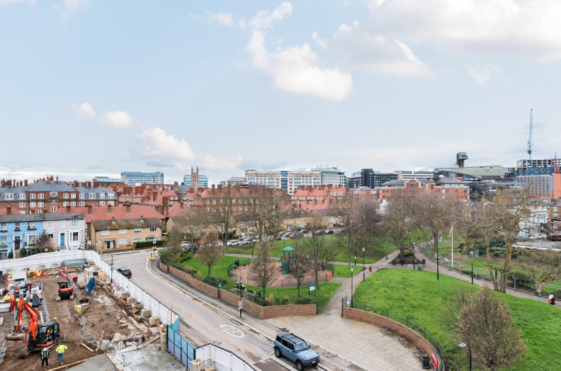 2 bedrooms apartments/flats for sale in Parrs Way, Hammersmith - W6 view 7