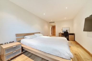 The Boulevard, Fulham - SW6 view 4