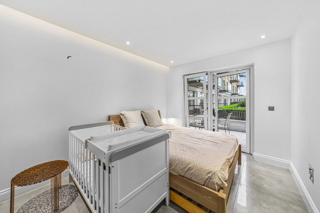 2 bedrooms apartments/flats for sale in Regatta Lane, Hammersmith - W6 view 13