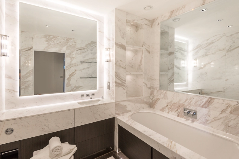 2 bedrooms apartments/flats to sale in Kew Bridge Road, Brentford-image 6