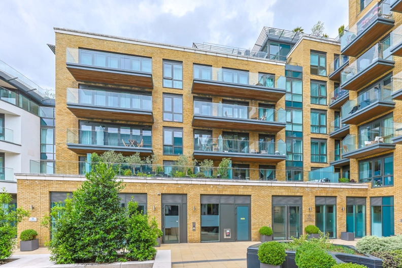 2 bedrooms apartments/flats to sale in Kew Bridge Road, Brentford-image 14
