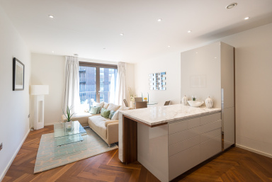 New Union Square, Nine Elms - SW11 view 3