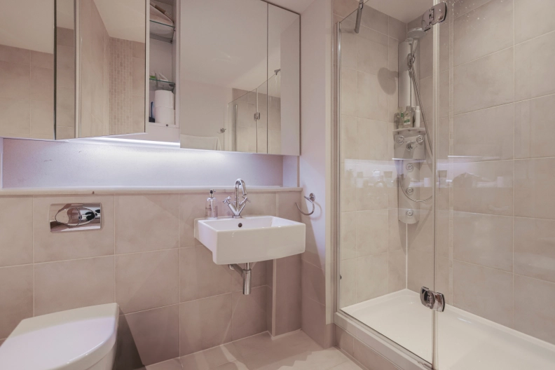 2 bedrooms apartments/flats to sale in Lensbury Avenue, Fulham-image 14