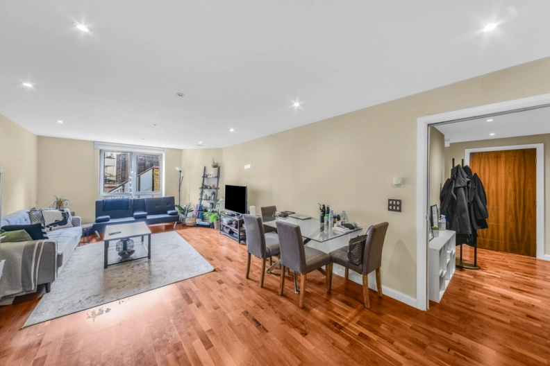 2 bedrooms apartments/flats to sale in Vanston Place, Fulham-image 2