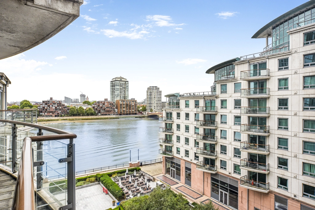 2 bedrooms apartments/flats for sale in St. George Wharf, Vauxhall - SW8 view 15