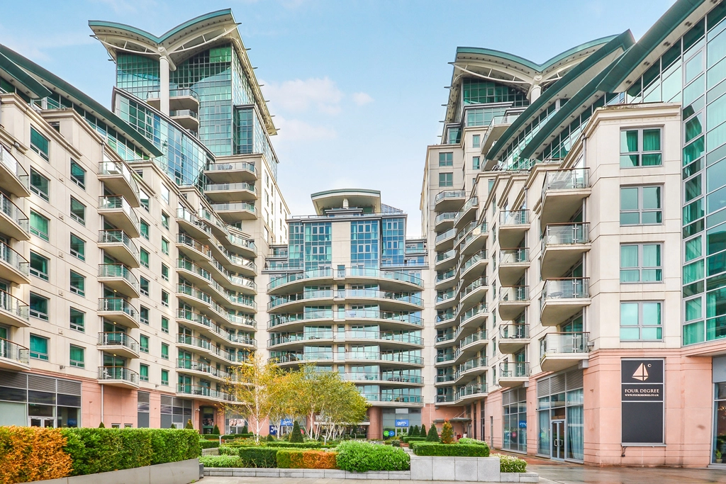2 bedrooms apartments/flats for sale in St. George Wharf, Vauxhall - SW8 view 8