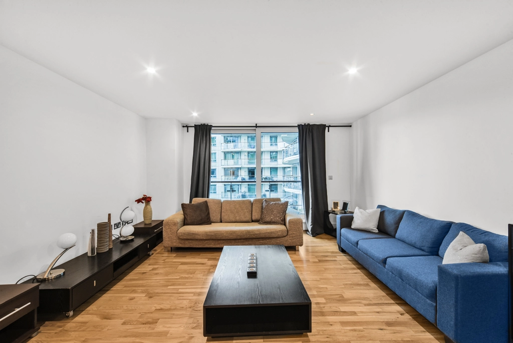 2 bedrooms apartments/flats for sale in St. George Wharf, Vauxhall - SW8 view 8