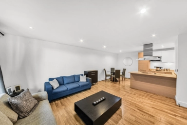 St. George Wharf, Vauxhall - SW8 view 9