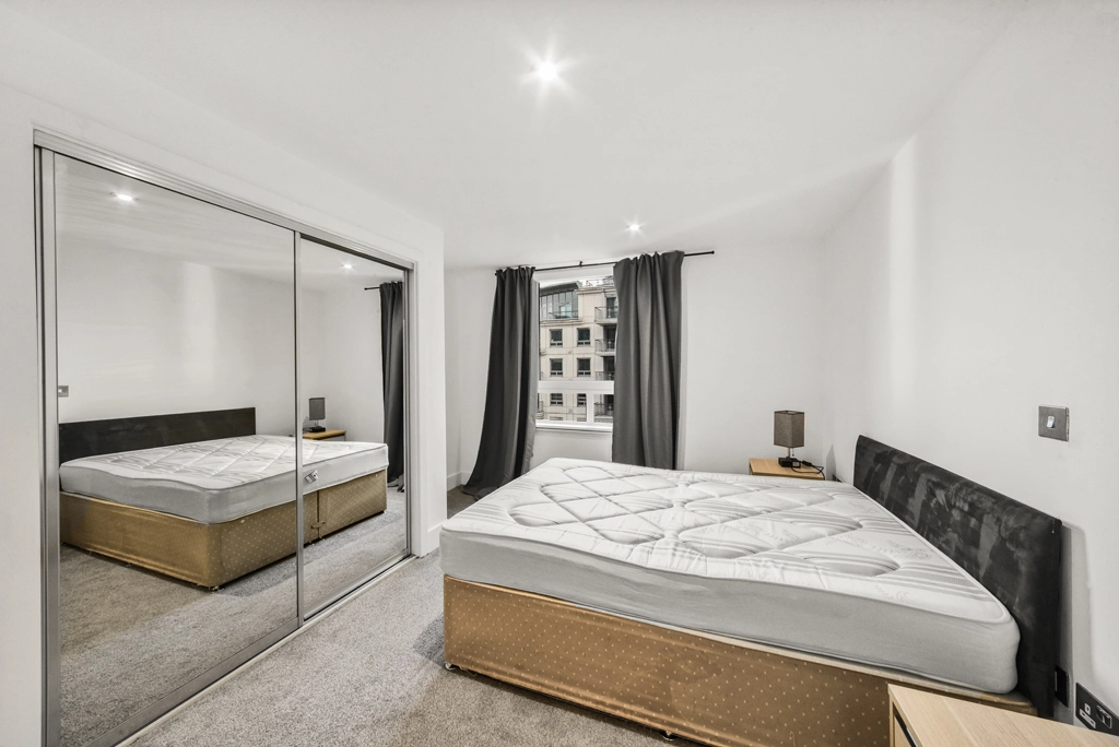 2 bedrooms apartments/flats for sale in St. George Wharf, Vauxhall - SW8 view 6