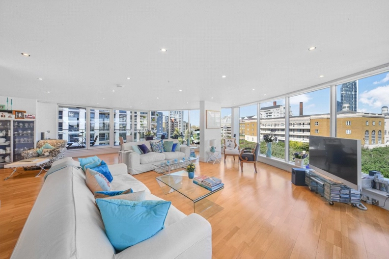 4 bedrooms apartments/flats to sale in The Boulevard, Imperial Wharf-image 2