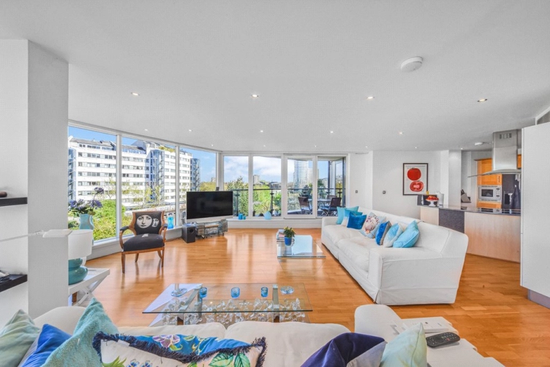 4 bedrooms apartments/flats to sale in The Boulevard, Imperial Wharf-image 12