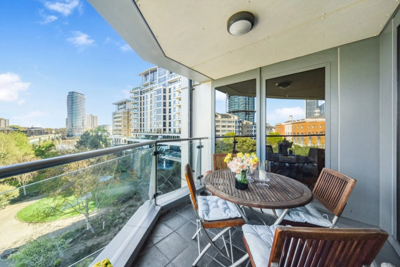 4 bedrooms apartments/flats to sale in The Boulevard, Imperial Wharf-image 7