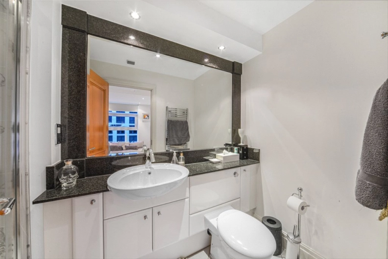 4 bedrooms apartments/flats to sale in The Boulevard, Imperial Wharf-image 19