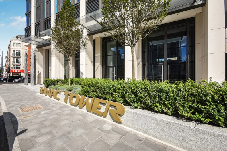 1 bedroom apartments/flats for sale in Bondway, Nine Elms - SW8 view 8