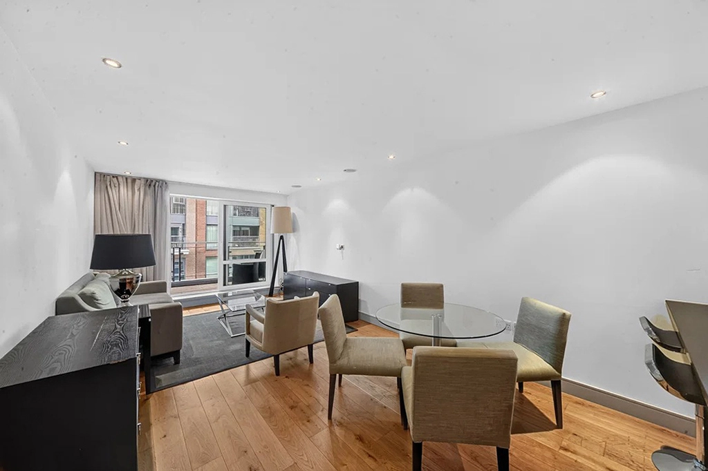 2 bedrooms apartments/flats for sale in Park Street, Imperial Wharf - SW6 view 11