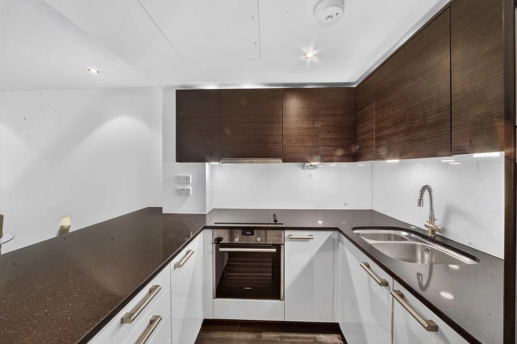 2 bedrooms apartments/flats for sale in Park Street, Imperial Wharf - SW6 view 12