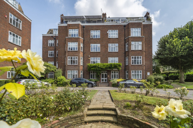 Putney Hill, Putney, SW15