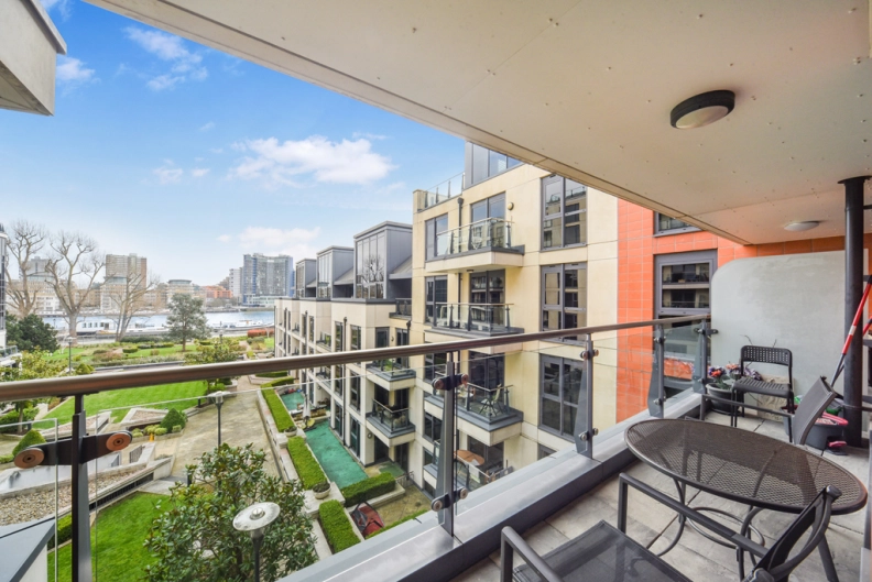 2 bedrooms apartments/flats to sale in Lensbury Avenue, Imperial Wharf-image 6