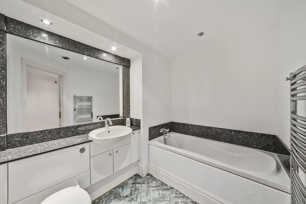 3 bedrooms apartments/flats for sale in The Boulevard, Imperial Wharf - SW6 view 13