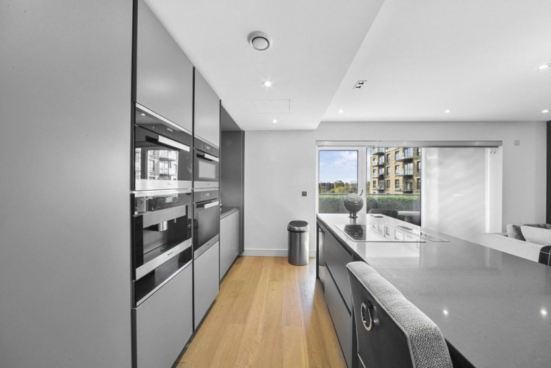 3 bedrooms apartments/flats to sale in Tierney Lane, Hammersmith-image 9