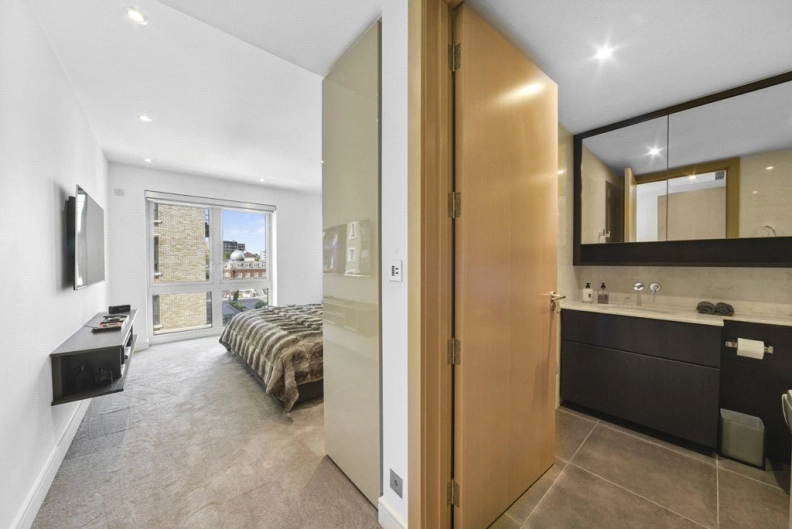 3 bedrooms apartments/flats to sale in Tierney Lane, Hammersmith-image 14